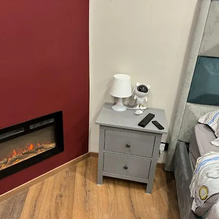Keira House 3* ナポリ