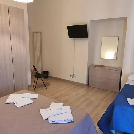 Keira House 3* Nápoly