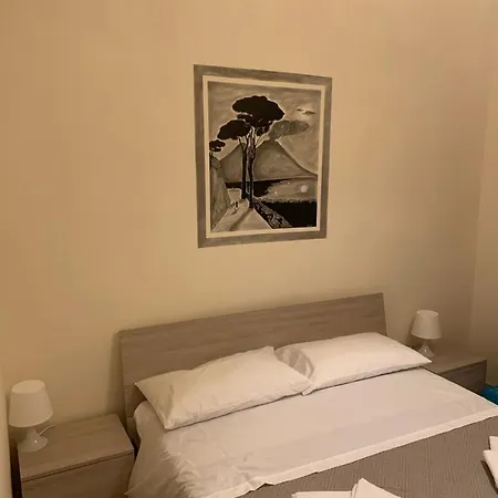 Vendégház Keira House Nápoly